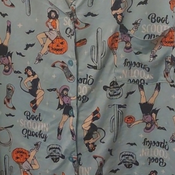 Way To Celebrate Halloween Pajama Set Top And Shorts Sz XL (16-18) - Picture 14 of 16